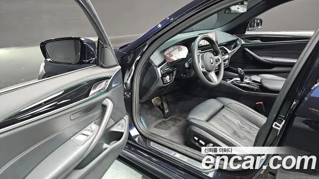 BMW 5 Series (G30) id 2711210 из Кореи 2