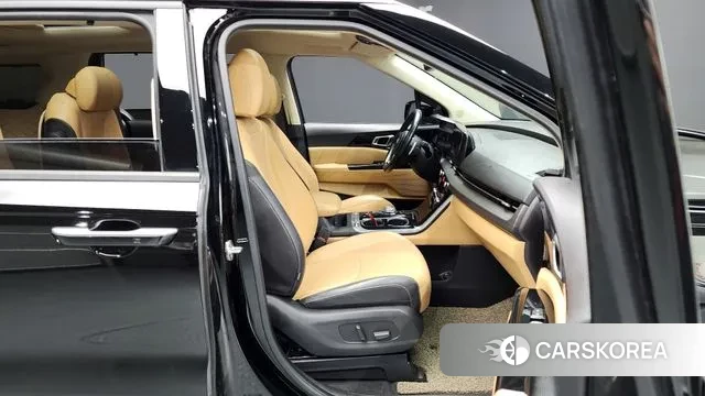 Kia Carnival 4th generation 2020 Черный из Кореи, фото 2