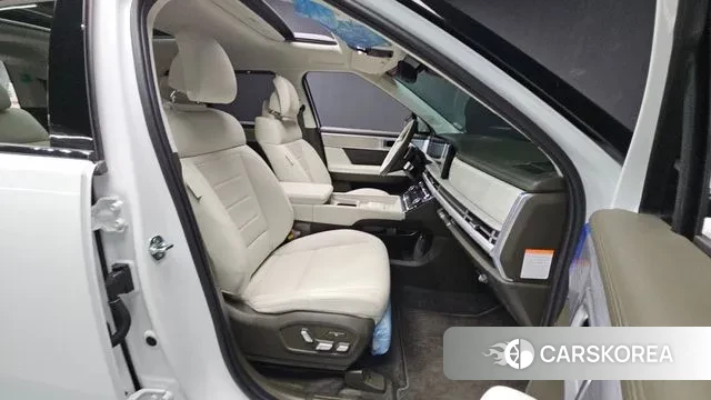 Hyundai Santa Fe (MX5) 2024 Белый из Кореи, фото 2