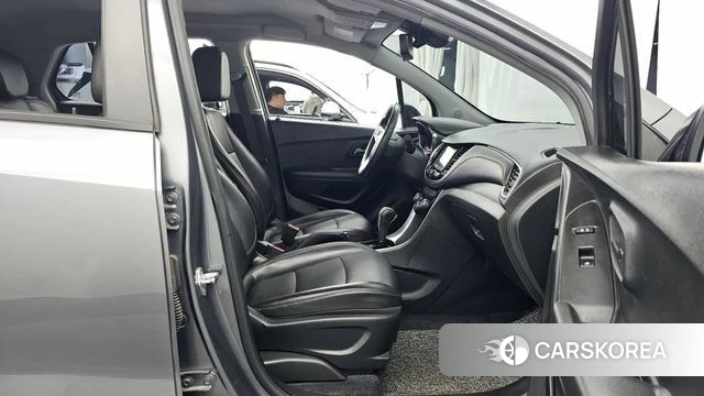 Chevrolet (GM Daewoo) The New Trax 2019 Серебристо-серый из Кореи, фото 2