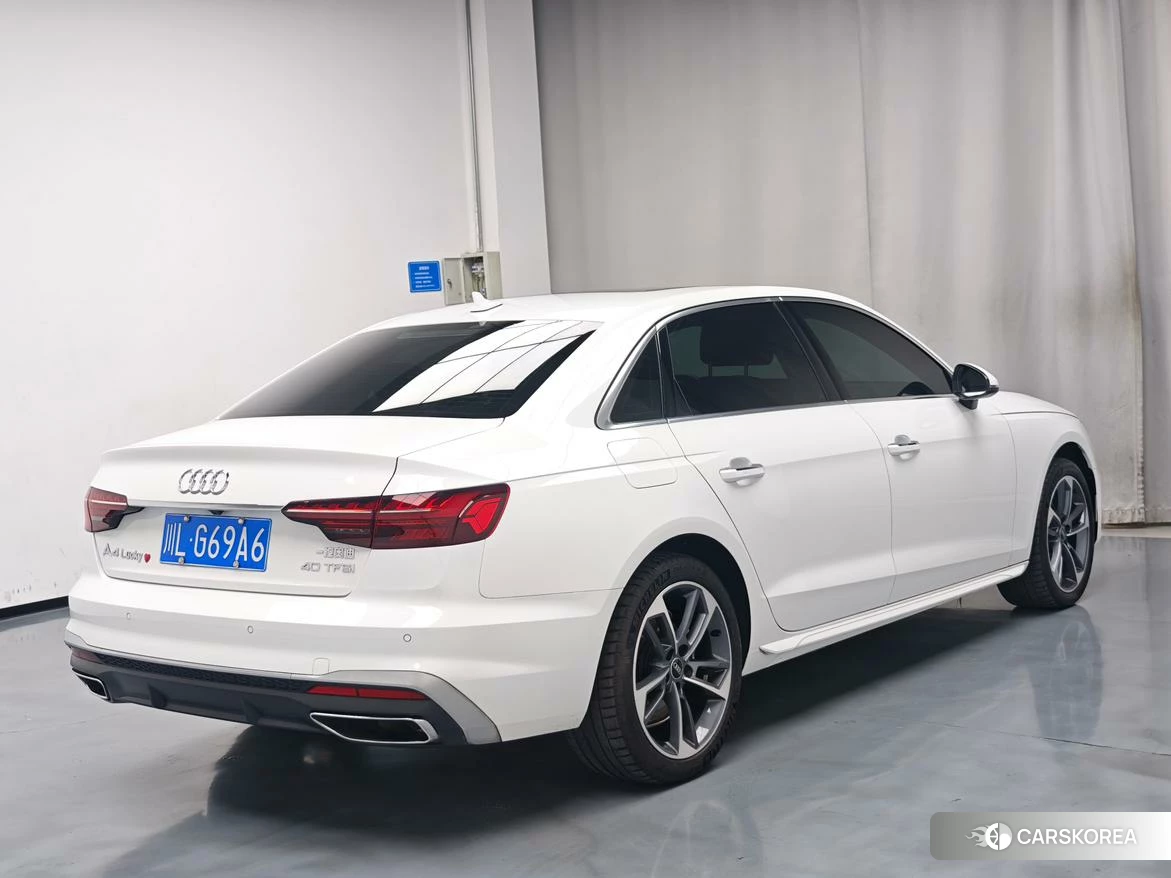 Audi A4L 2025 Белый из Китая, фото 2