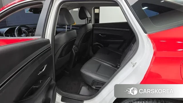 Hyundai Tucson (NX4) 2021 Красный из Кореи, фото 2