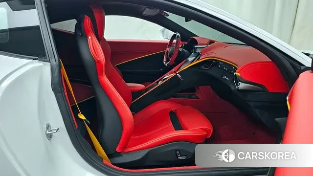 Ferrari Rome 2023 Белый из Кореи, фото 2