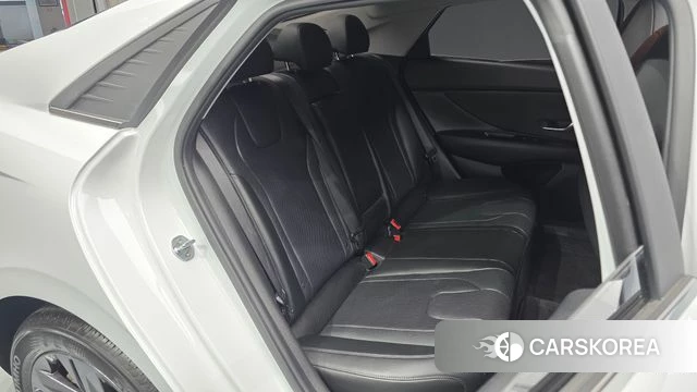 Hyundai Avante (CN7) 2021 Белый из Кореи, фото 2