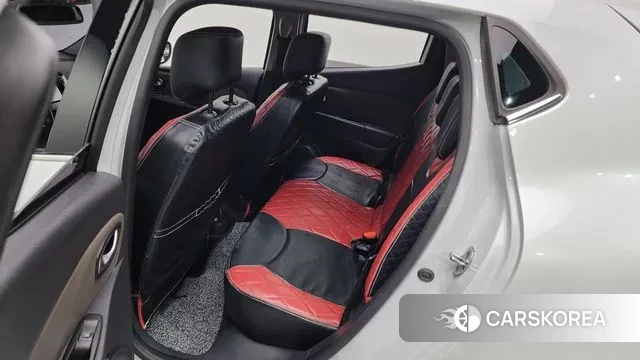 Renault Korea (Samsung) Clio 2018 Белый из Кореи, фото 2