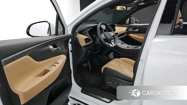 Hyundai The New Santa Fe 2023 Белый из Кореи, фото 2