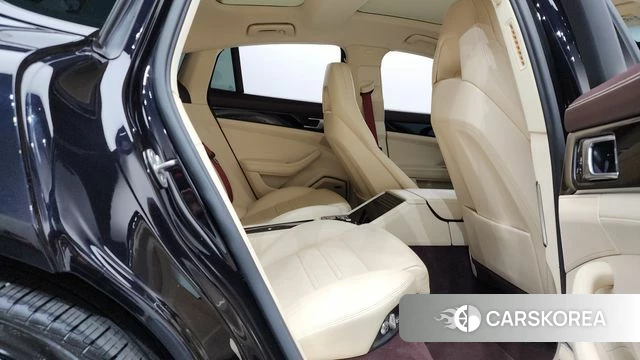Porsche Panamera (971) 2021 Черный из Кореи, фото 2
