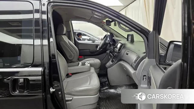 Hyundai The New Grand Starex 2020 Черный из Кореи, фото 2