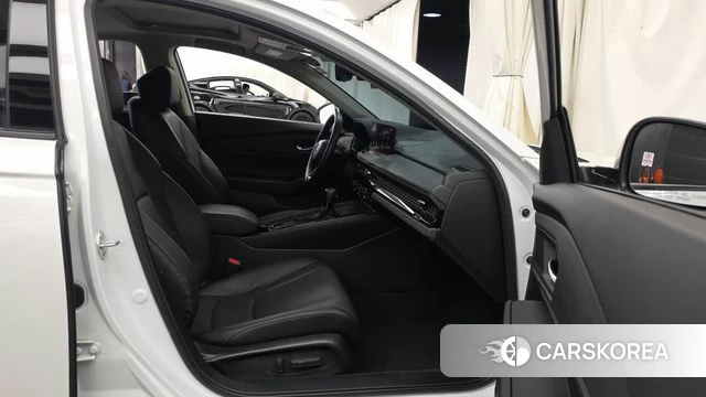 Honda Accord 11th Generation 2024 Белый из Кореи, фото 2