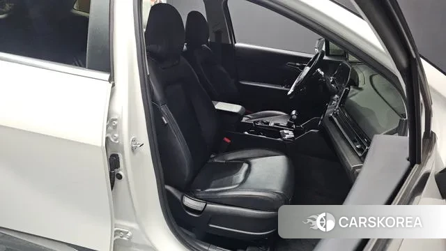 Kia Sportage 5th Generation 2022 Белый из Кореи, фото 2