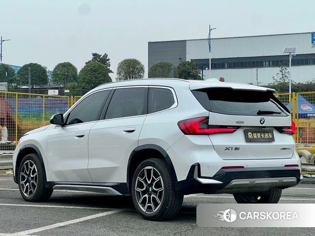BMW X1 2024 Белый из Китая, фото 2