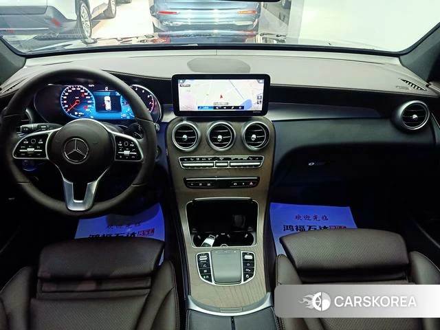 Mercedes-Benz GLC 2021 Черный из Китая, фото 2