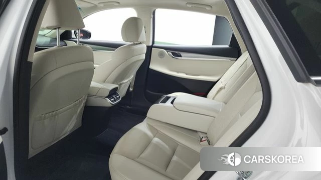 Hyundai The New Grandeur IG Hybrid 2022 Белый из Кореи, фото 2