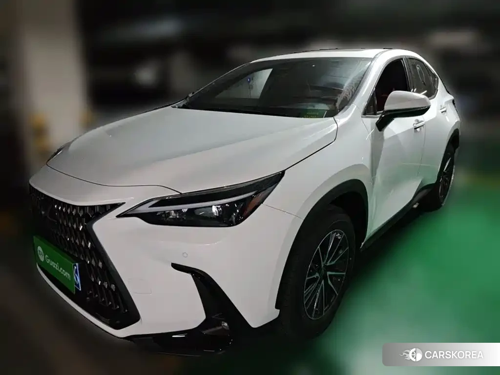 Lexus NX 2026 Белый из Китая, фото 2