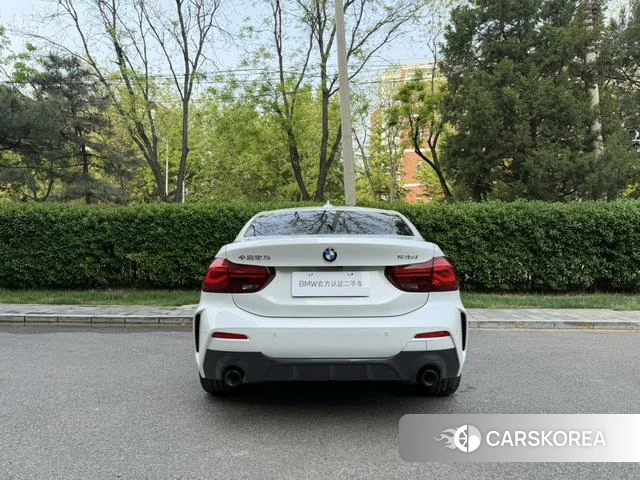 BMW 1 series 2023 Белый из Китая, фото 2