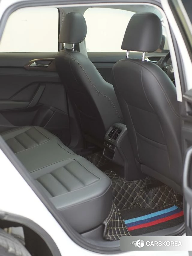 Volkswagen Tuyue 2022 Белый из Китая, фото 2
