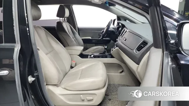 Kia All New Carnival 2018 Черный из Кореи, фото 2