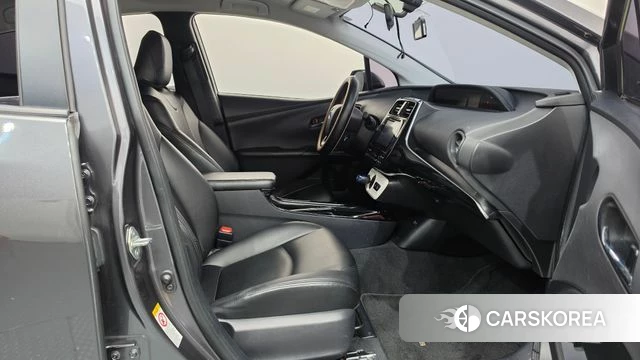 Toyota Prius 4th Generation 2018 Серый из Кореи, фото 2
