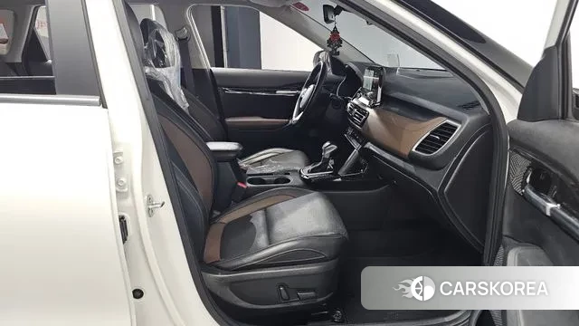 Kia Seltos 2022 Белый из Кореи, фото 2