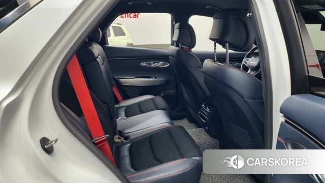 Genesis GV70 2022 Белый из Кореи, фото 2