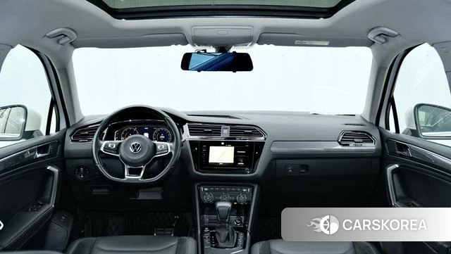 Volkswagen Tiguan L 2021 Белый из Китая, фото 2