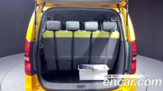 Hyundai The New Grand Starex 2018 Желтый из Кореи, фото 2