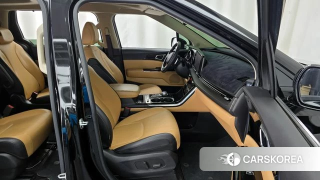 Kia Carnival 4th generation 2021 Черный из Кореи, фото 2