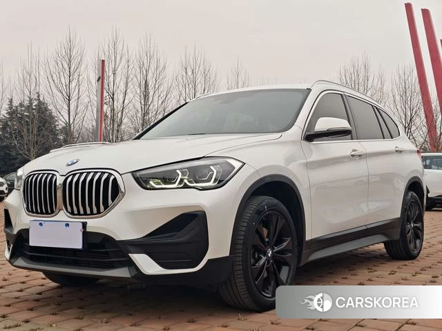 BMW X1 2021 Белый из Китая, фото 2