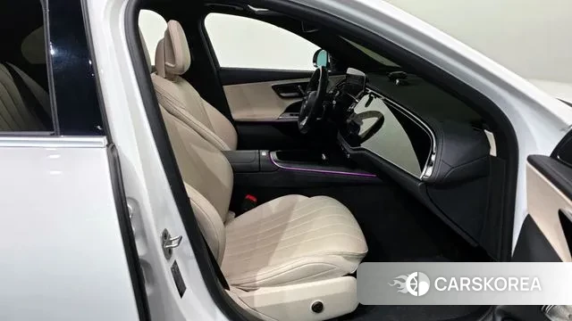 Mercedes-Benz E-Class W214 2024 Белый из Кореи, фото 2