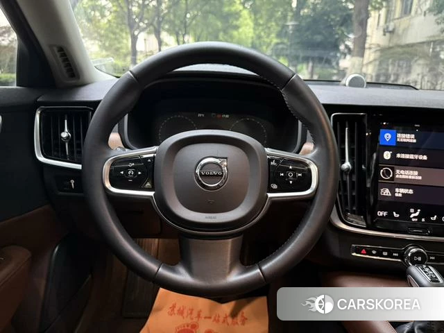 Volvo S90 2020 Черный из Китая, фото 2