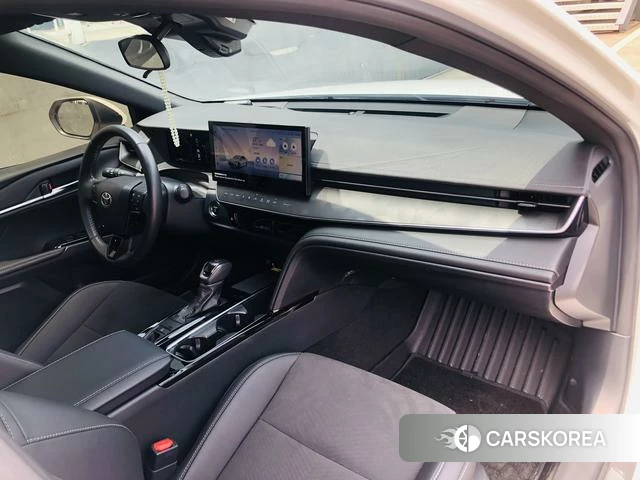 Toyota Camry 2025 Белый из Китая, фото 2