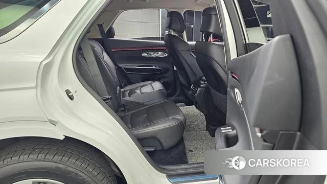 Genesis GV70 2025 Белый из Кореи, фото 2
