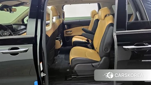 Kia Carnival 4th generation 2021 Черный из Кореи, фото 2