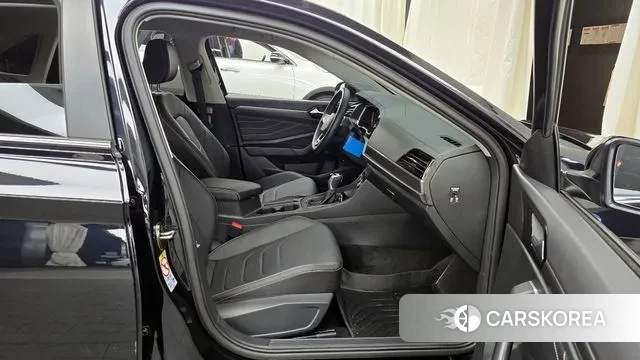 Volkswagen 7th Generation of Jetta 2022 Черный из Кореи, фото 2