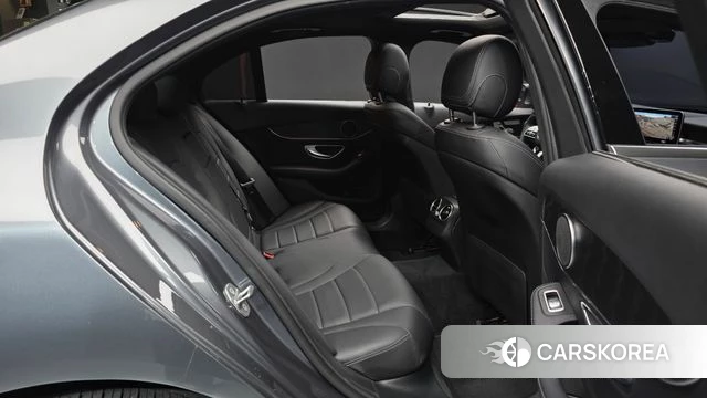 Mercedes-Benz C-Class W205 2019 Серый из Кореи, фото 2