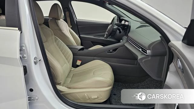 Hyundai Avante (CN7) 2023 Белый из Кореи, фото 2