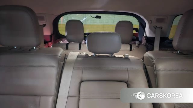 Ford Explorer 6th Generation 2020 Белый из Кореи, фото 2