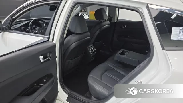 Kia The New K5 2nd generation 2018 Белый из Кореи, фото 2