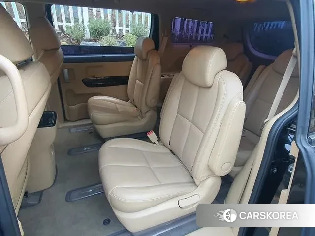 Kia The New Carnival 2018 Черный из Кореи, фото 2