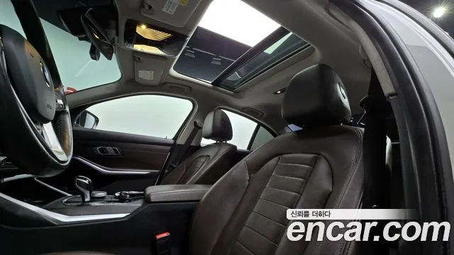 BMW 3 Series (G20) 2019 Белый из Кореи, фото 2