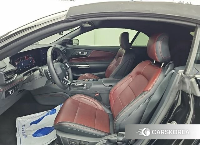 Ford Mustang 7th Generation 2024 Черный из Кореи, фото 2