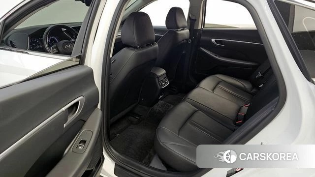 Hyundai Sonata (DN8) 2022 Белый из Кореи, фото 2