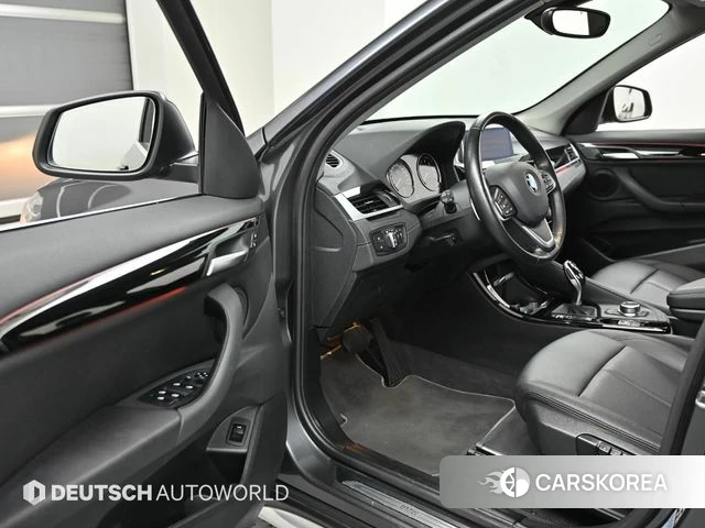 BMW X1 (F48) 2022 Серый из Кореи, фото 2