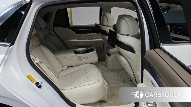 Genesis G90 (RS4) 2022 Белый из Кореи, фото 2