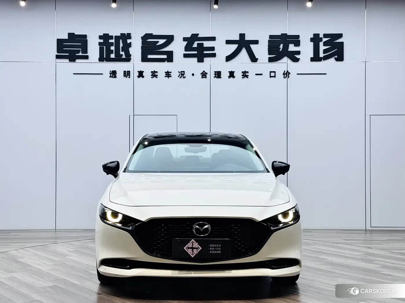 Mazda 3 2022 Белый из Китая, фото 2