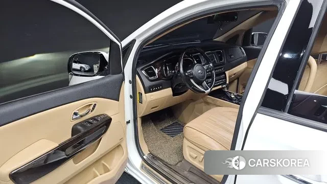 Kia The New Carnival 2018 Белый из Кореи, фото 2