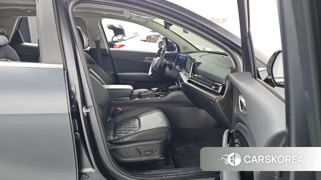 Kia Sportage 5th Generation 2021 Черный из Кореи, фото 2