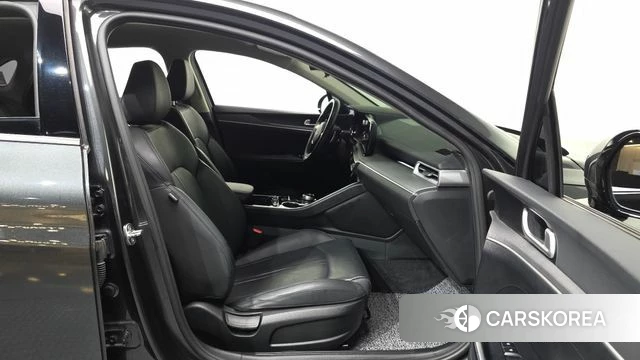 Kia K5 3rd generation 2023 Серый из Кореи, фото 2