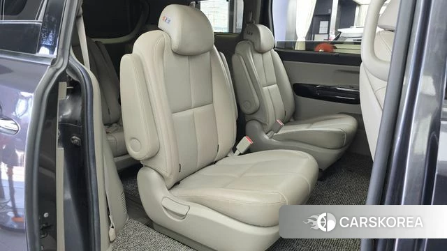 Kia The New Carnival 2020 Серый из Кореи, фото 2