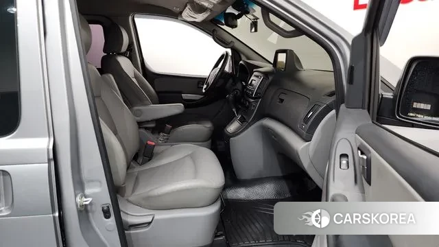 Hyundai The New Grand Starex 2019 Серебряный из Кореи, фото 2